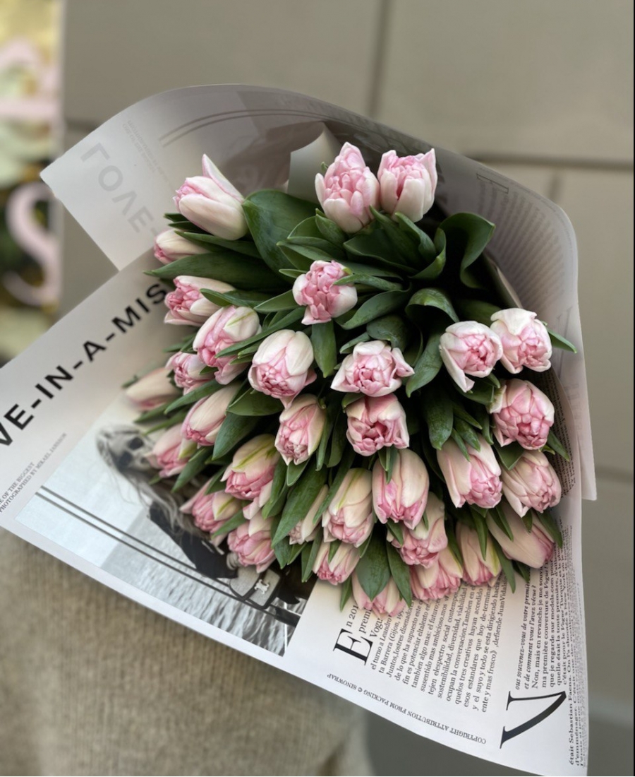 Bouquet of tender tulips Foxtrot